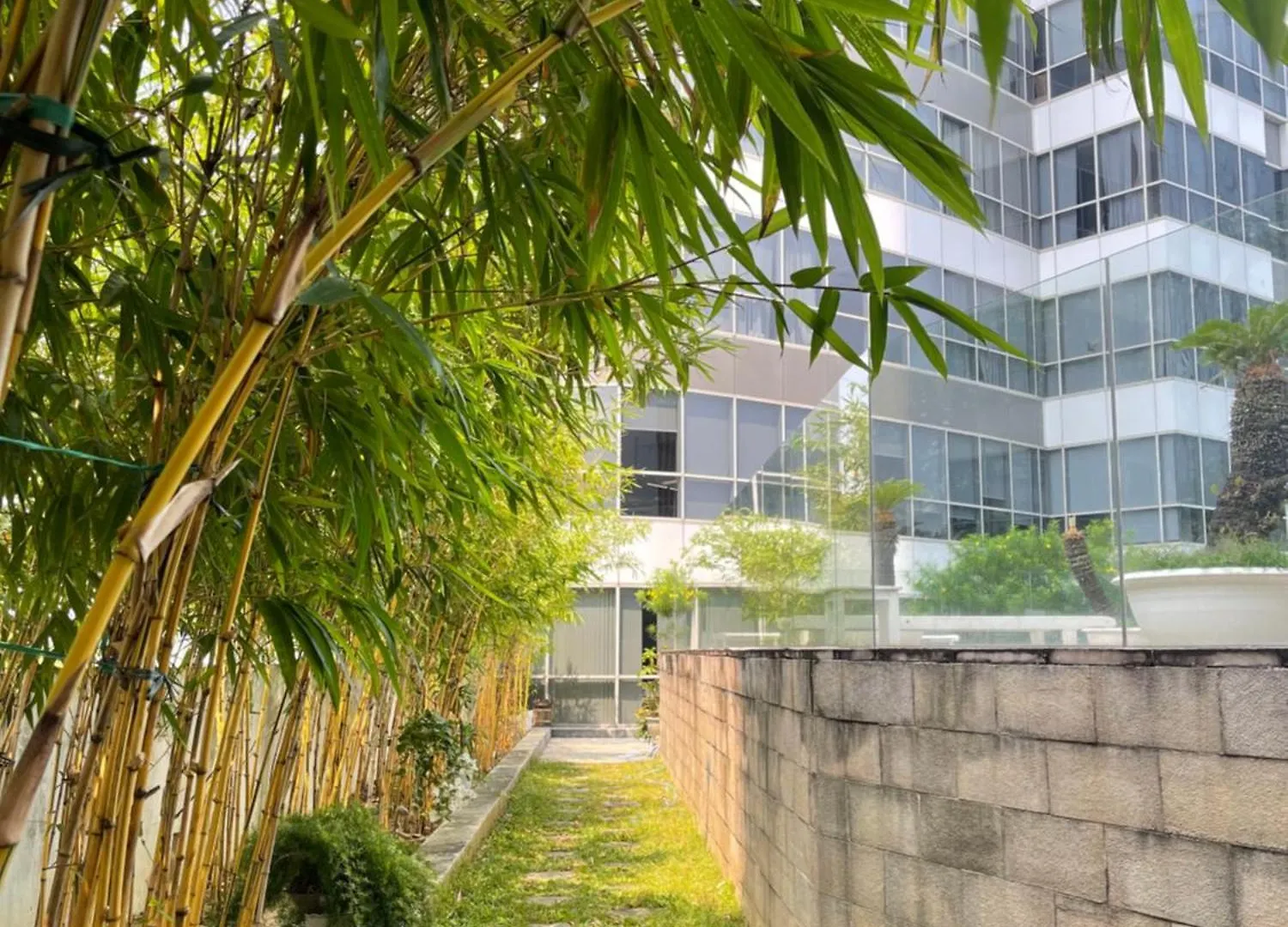 Apartment Luxury Riverside Da Nang Vietnam